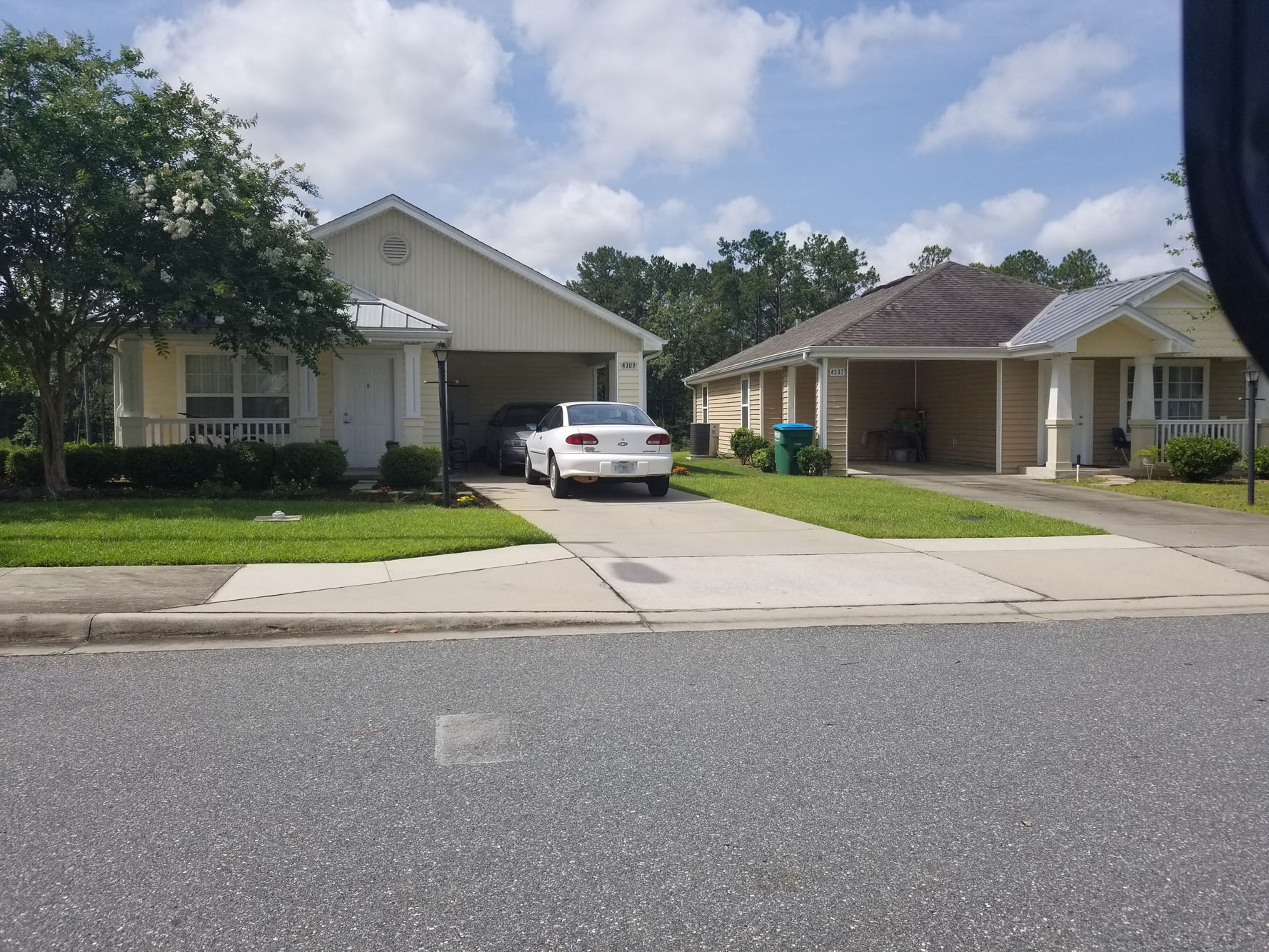 Pebble Hill Estates Apartments in Marianna, FL